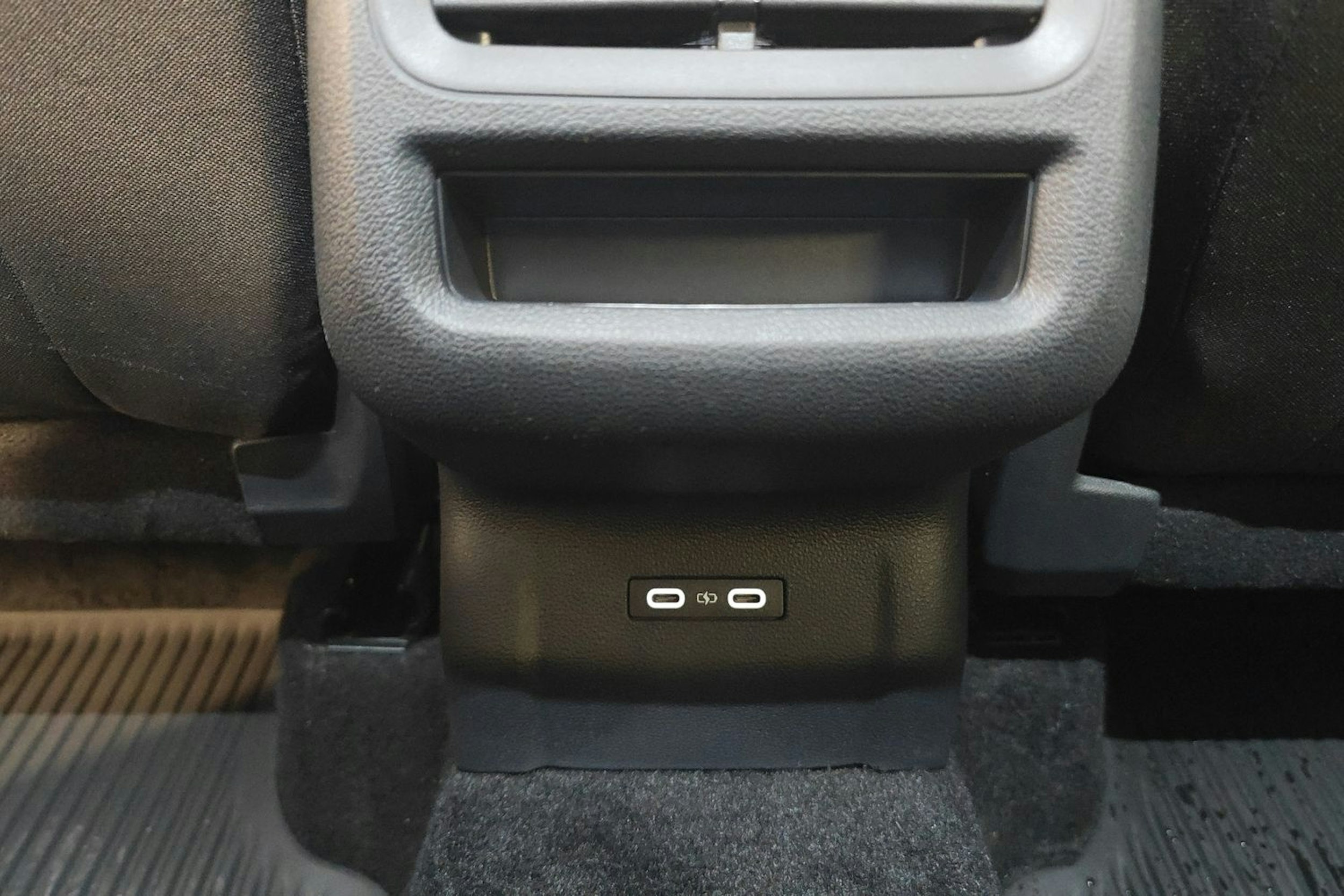 valkoinen Volkswagen T-Roc 2026 kuva 21.