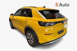 keltainen Volkswagen T-Roc 2026 kuva 2.