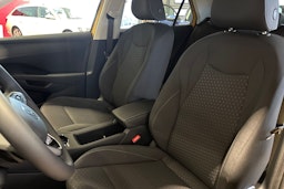 keltainen Volkswagen T-Roc 2026 kuva 11.