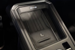 keltainen Volkswagen T-Roc 2026 kuva 20.