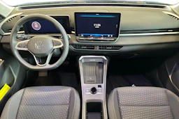 sininen Volkswagen T-Roc 2026 kuva 7.