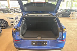 sininen Volkswagen T-Roc 2026 kuva 11.
