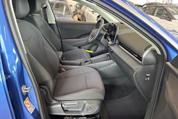 sininen Volkswagen T-Roc 2026 kuva 17.