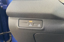 sininen Volkswagen T-Roc 2026 kuva 21.