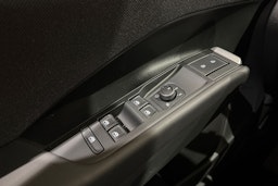 keltainen Volkswagen T-Roc 2026 kuva 16.