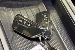 keltainen Volkswagen T-Roc 2026 kuva 25.