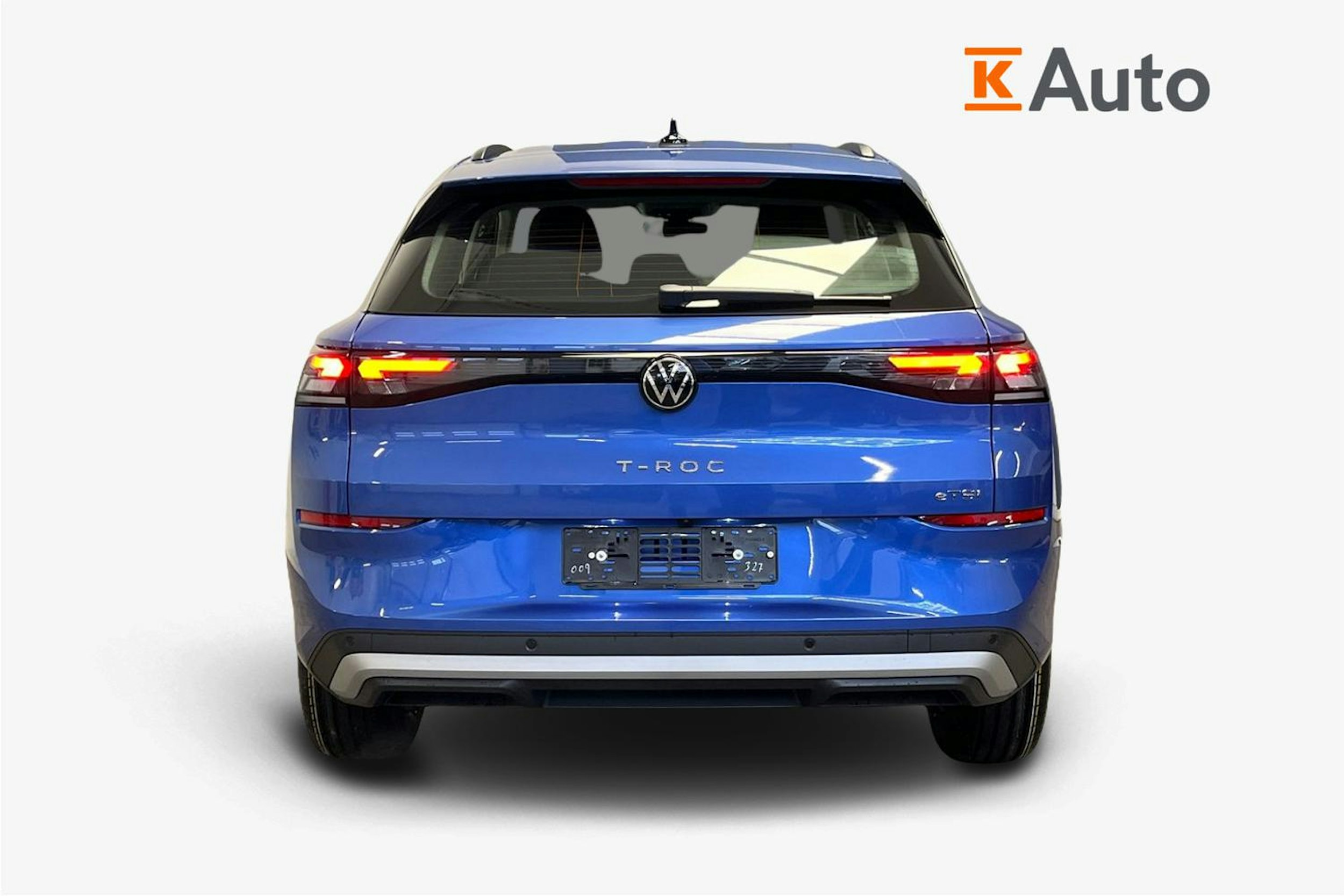 sininen Volkswagen T-Roc 2026 kuva 3.