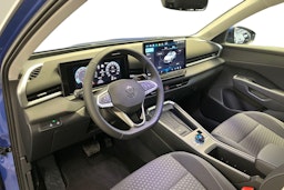 sininen Volkswagen T-Roc 2026 kuva 6.