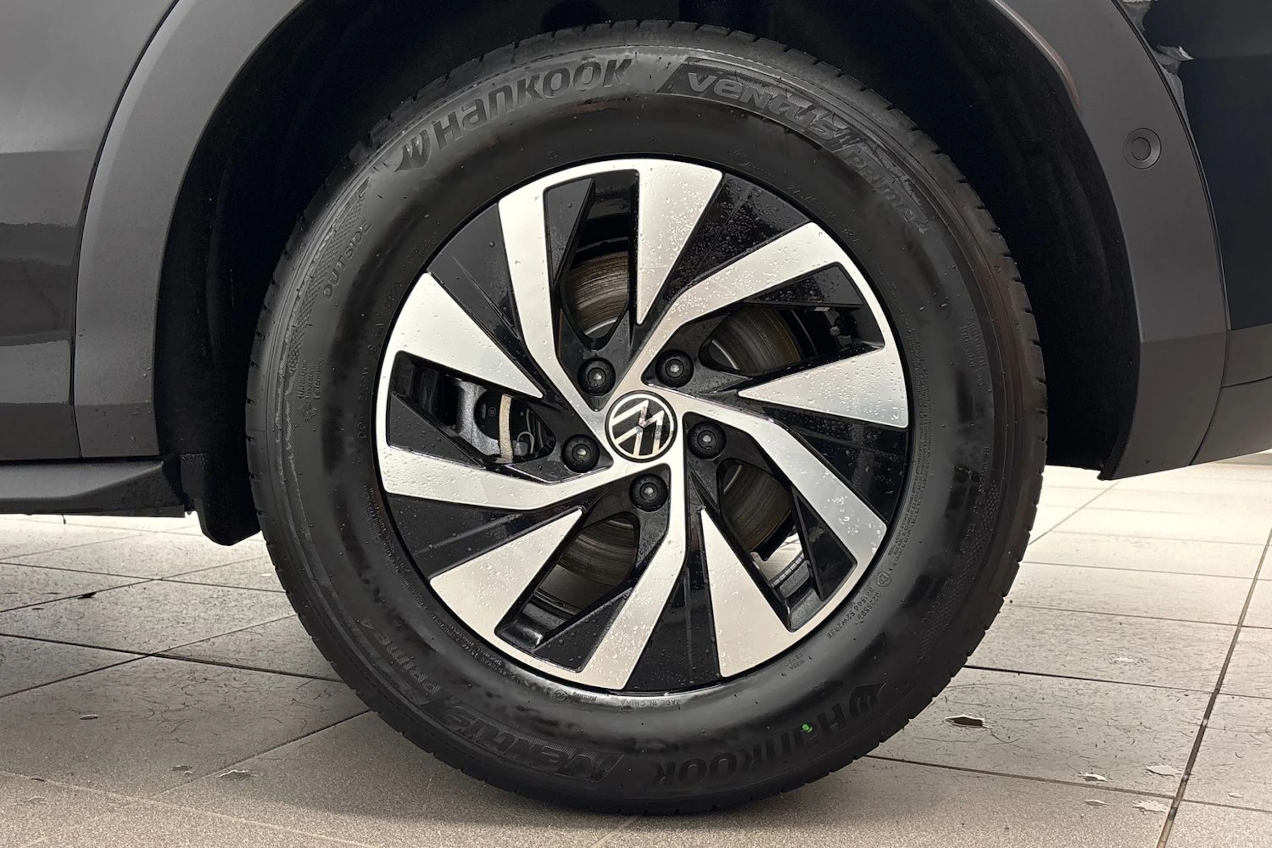 musta Volkswagen T-Roc 2026 kuva 10.