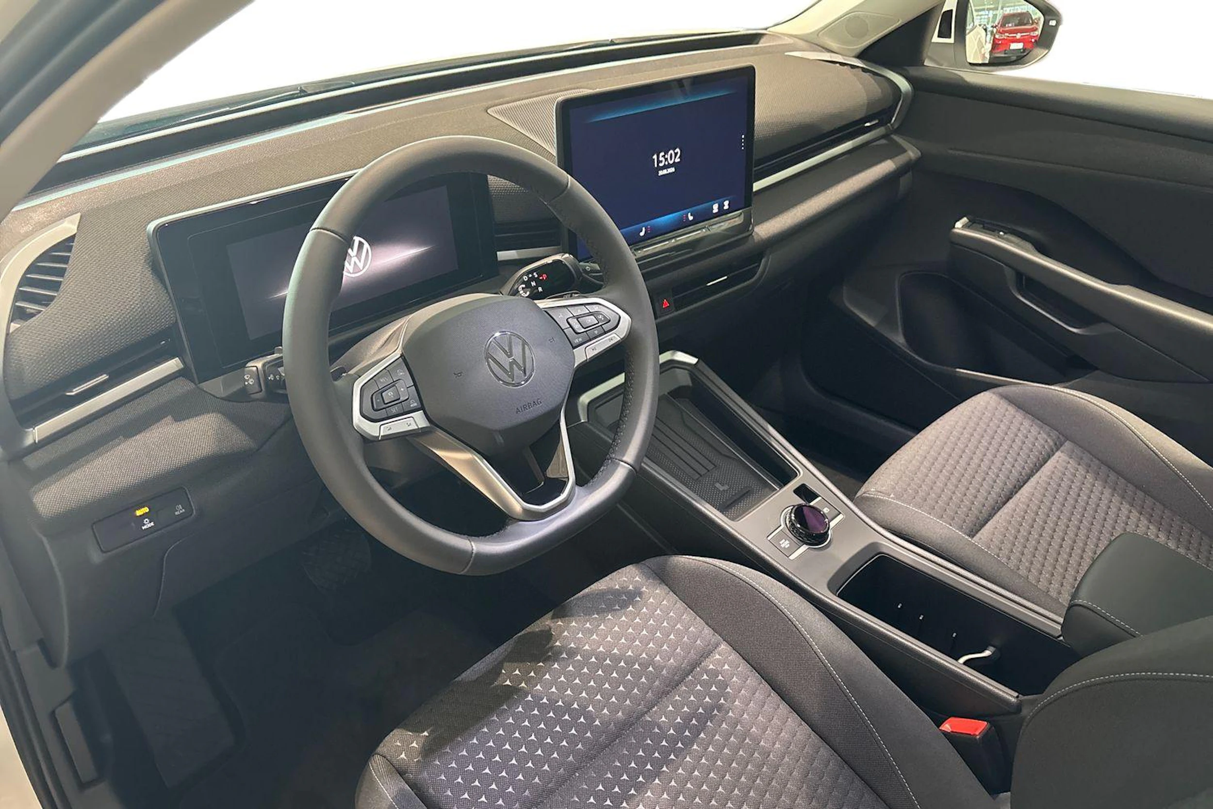 valkoinen Volkswagen T-Roc 2026 kuva 6.