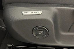 met. sininen Volkswagen T-Roc 2026 kuva 12.