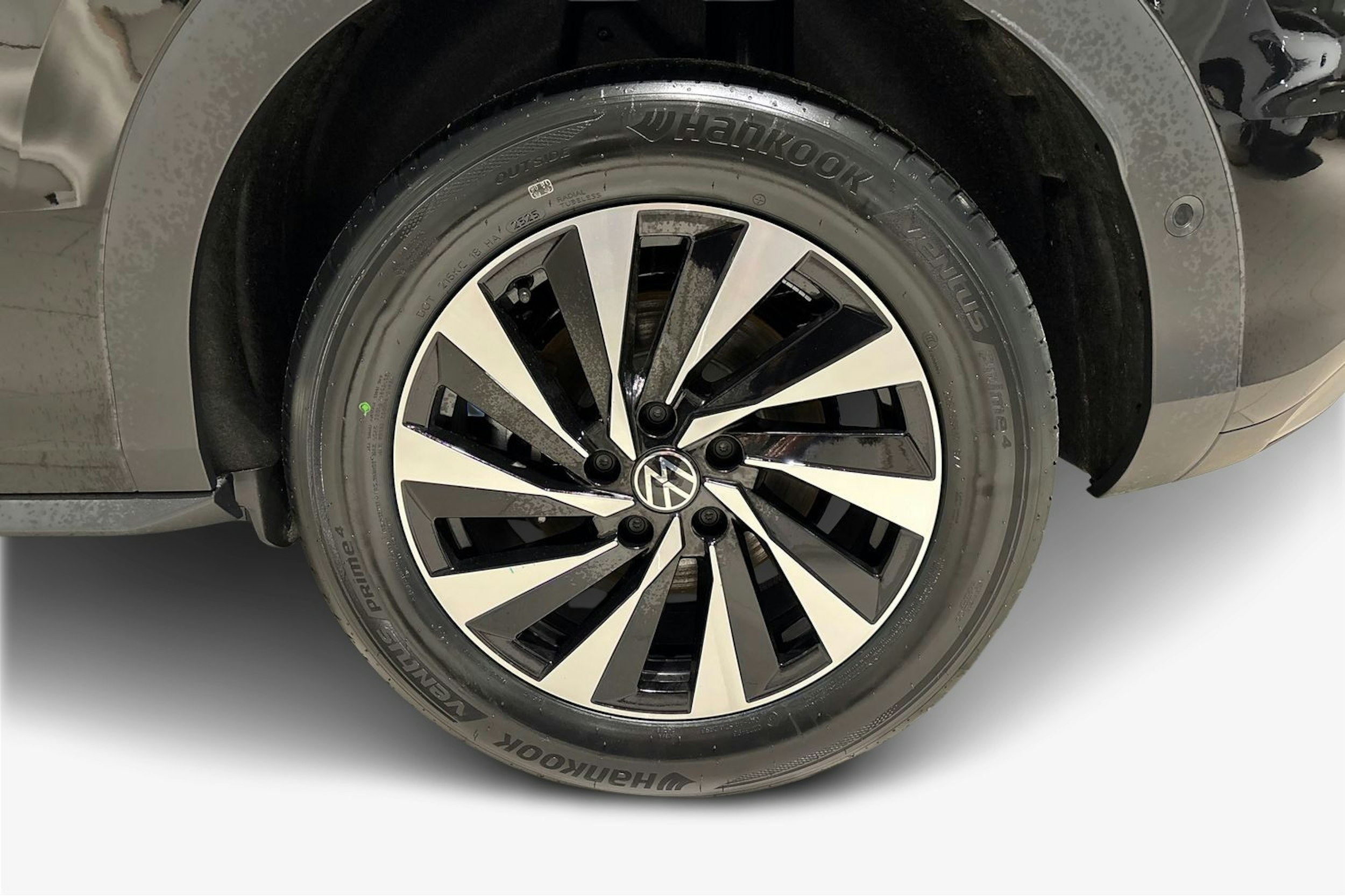 musta Volkswagen T-Roc 2026 kuva 9.