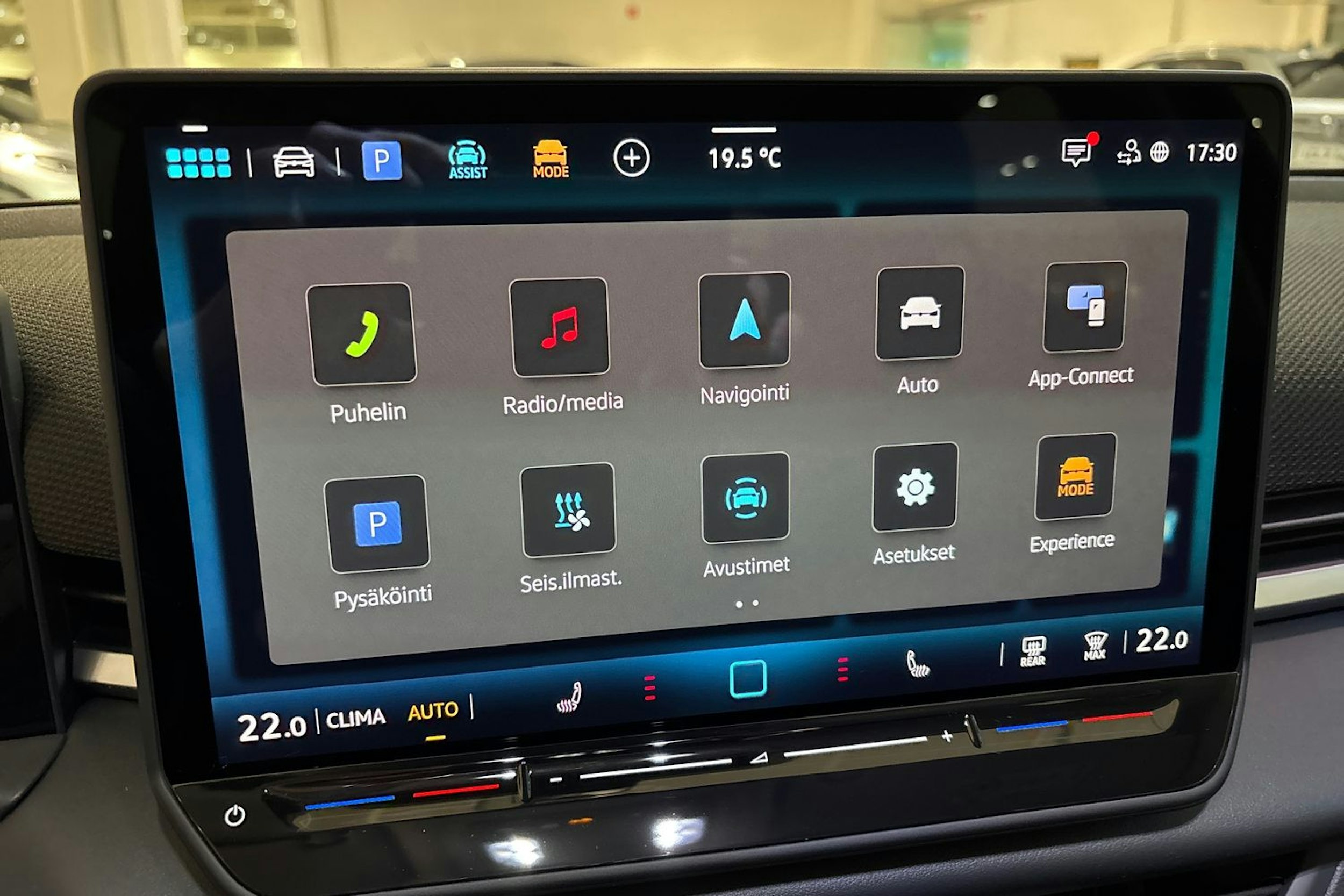 musta Volkswagen T-Roc 2026 kuva 14.