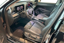 musta Volkswagen T-Roc 2026 kuva 6.