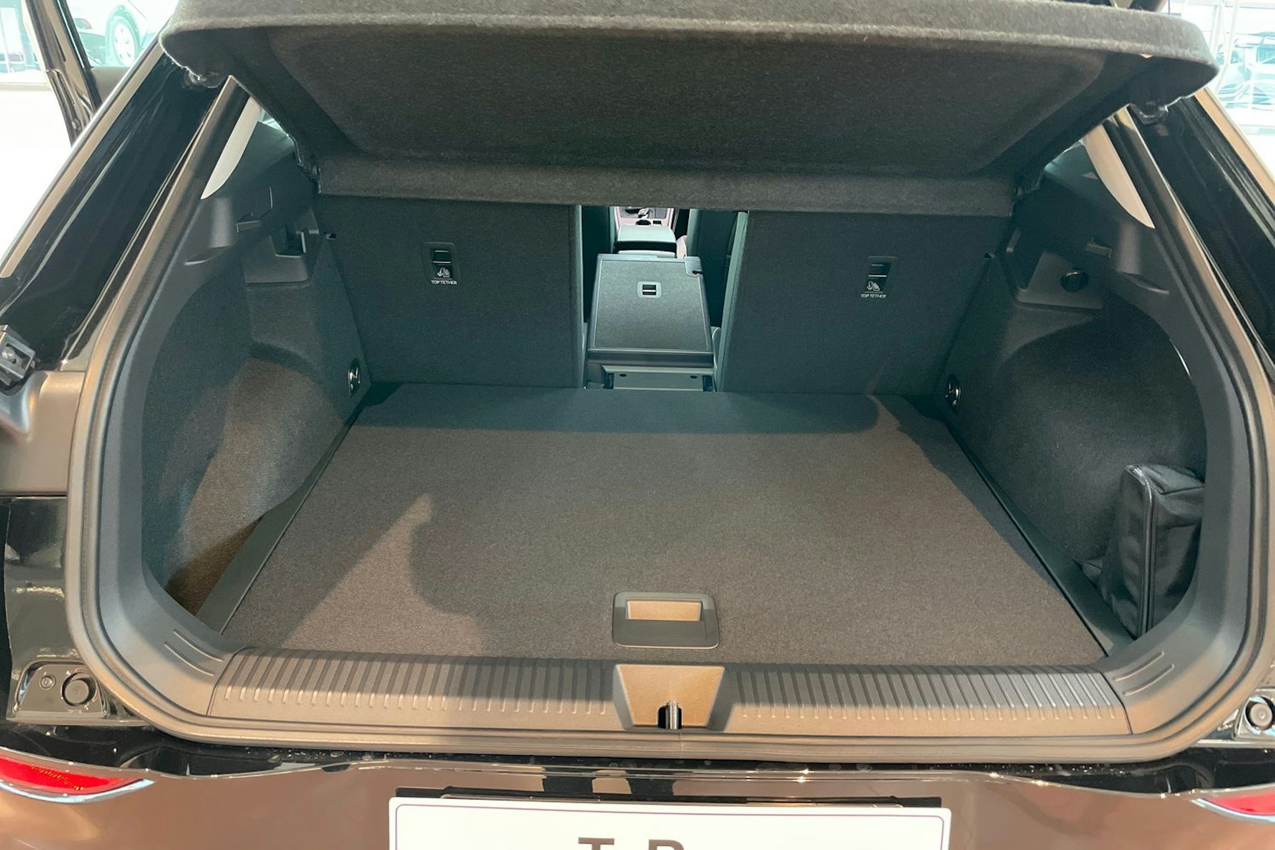 musta Volkswagen T-Roc 2026 kuva 18.