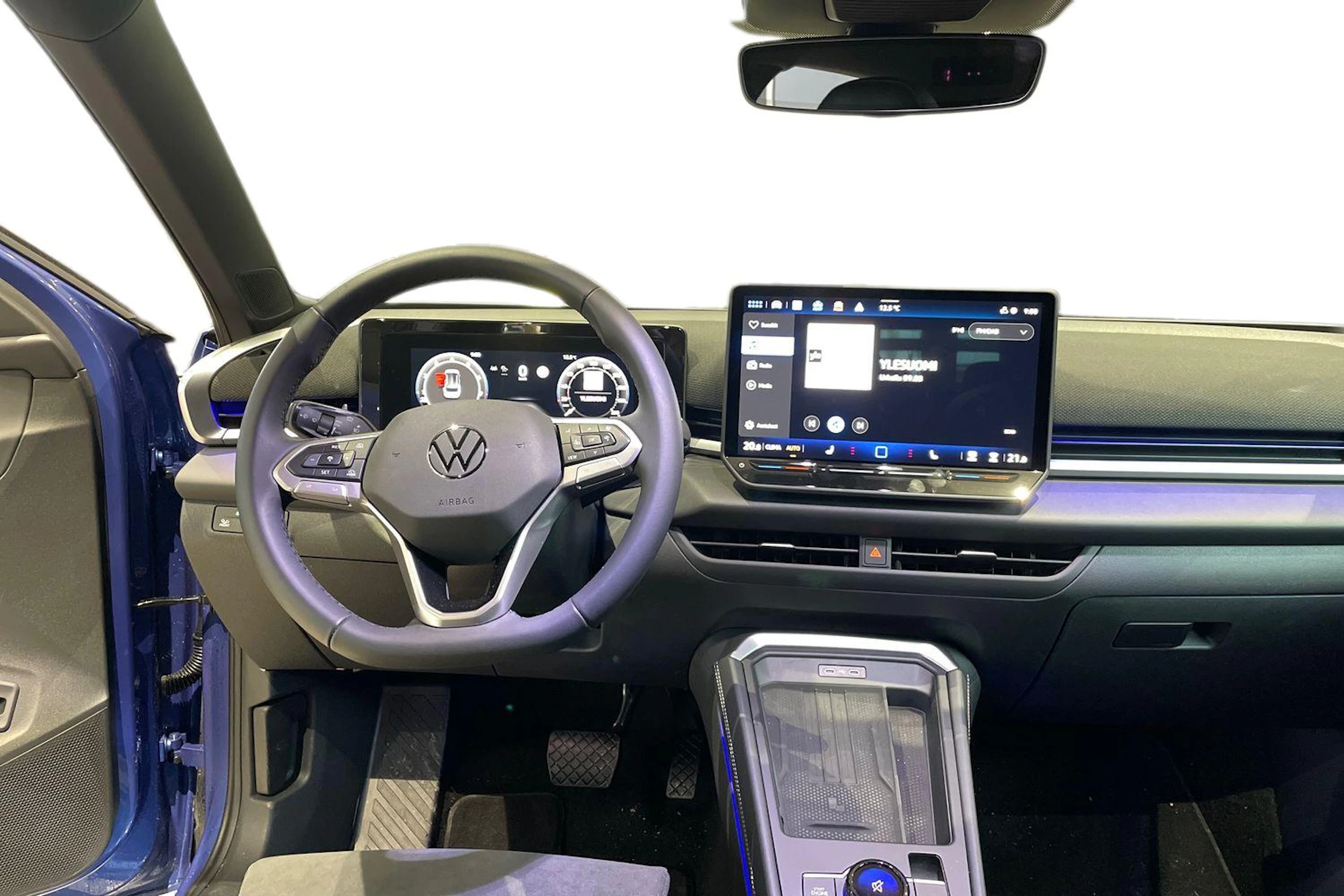 met. sininen Volkswagen T-Roc 2026 kuva 7.