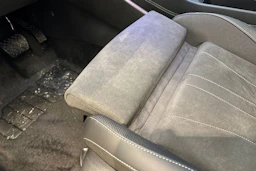 keltainen Volkswagen T-Roc 2026 kuva 28.