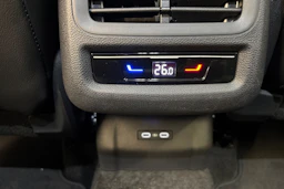 keltainen Volkswagen T-Roc 2026 kuva 29.