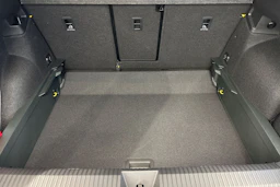 keltainen Volkswagen T-Roc 2026 kuva 31.