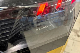 keltainen Volkswagen T-Roc 2026 kuva 32.