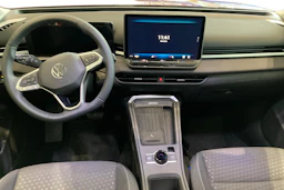 punainen Volkswagen T-Roc 2026 kuva 7.