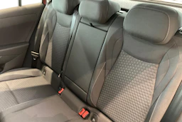punainen Volkswagen T-Roc 2026 kuva 8.