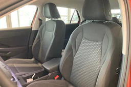punainen Volkswagen T-Roc 2026 kuva 11.