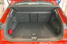 punainen Volkswagen T-Roc 2026 kuva 18.
