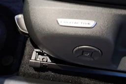 punainen Volkswagen T-Roc 2026 kuva 14.
