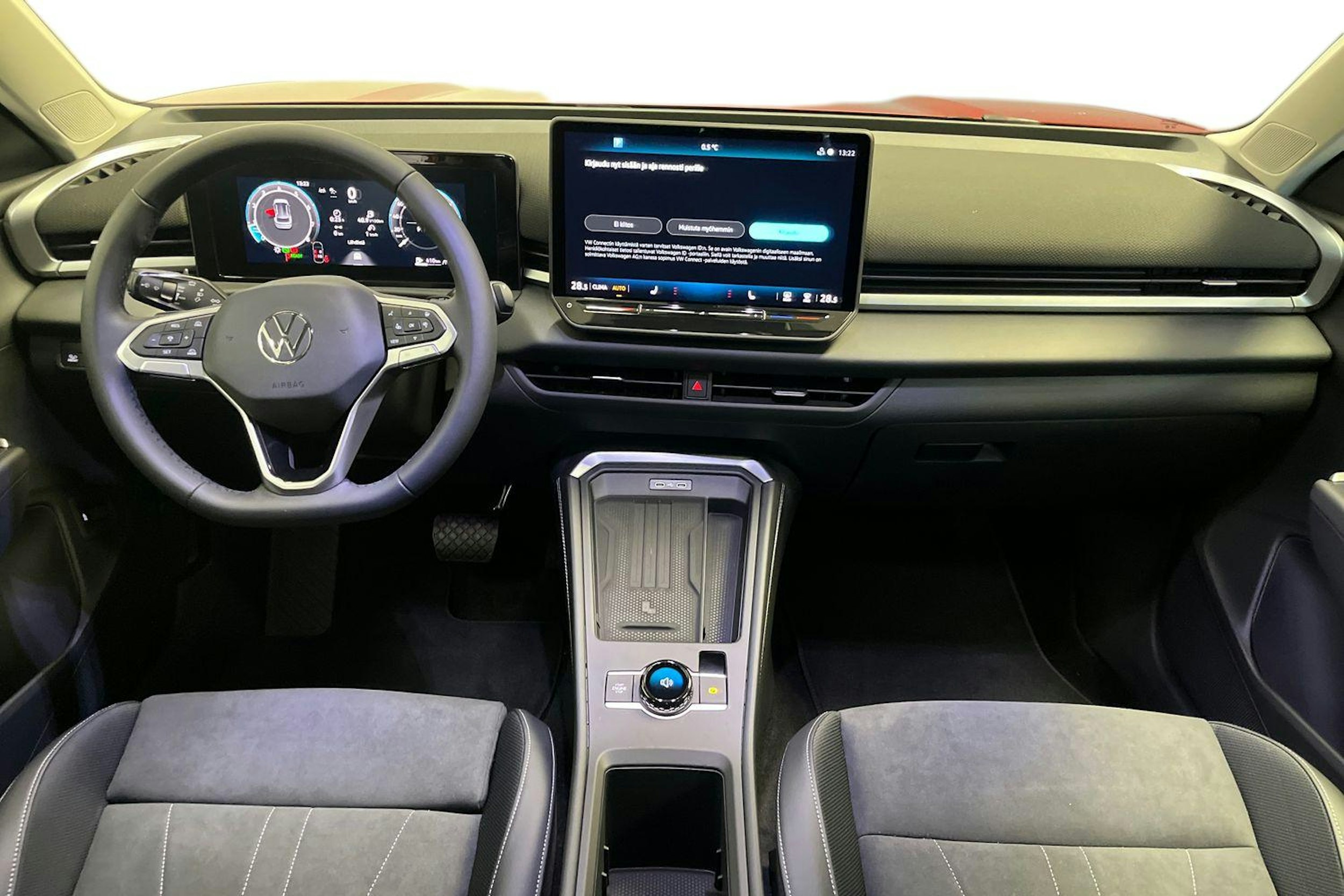 punainen Volkswagen T-Roc 2026 kuva 7.