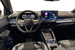 met. punainen Volkswagen T-Roc 2026 kuva 7.