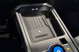 met. punainen Volkswagen T-Roc 2026 kuva 23.