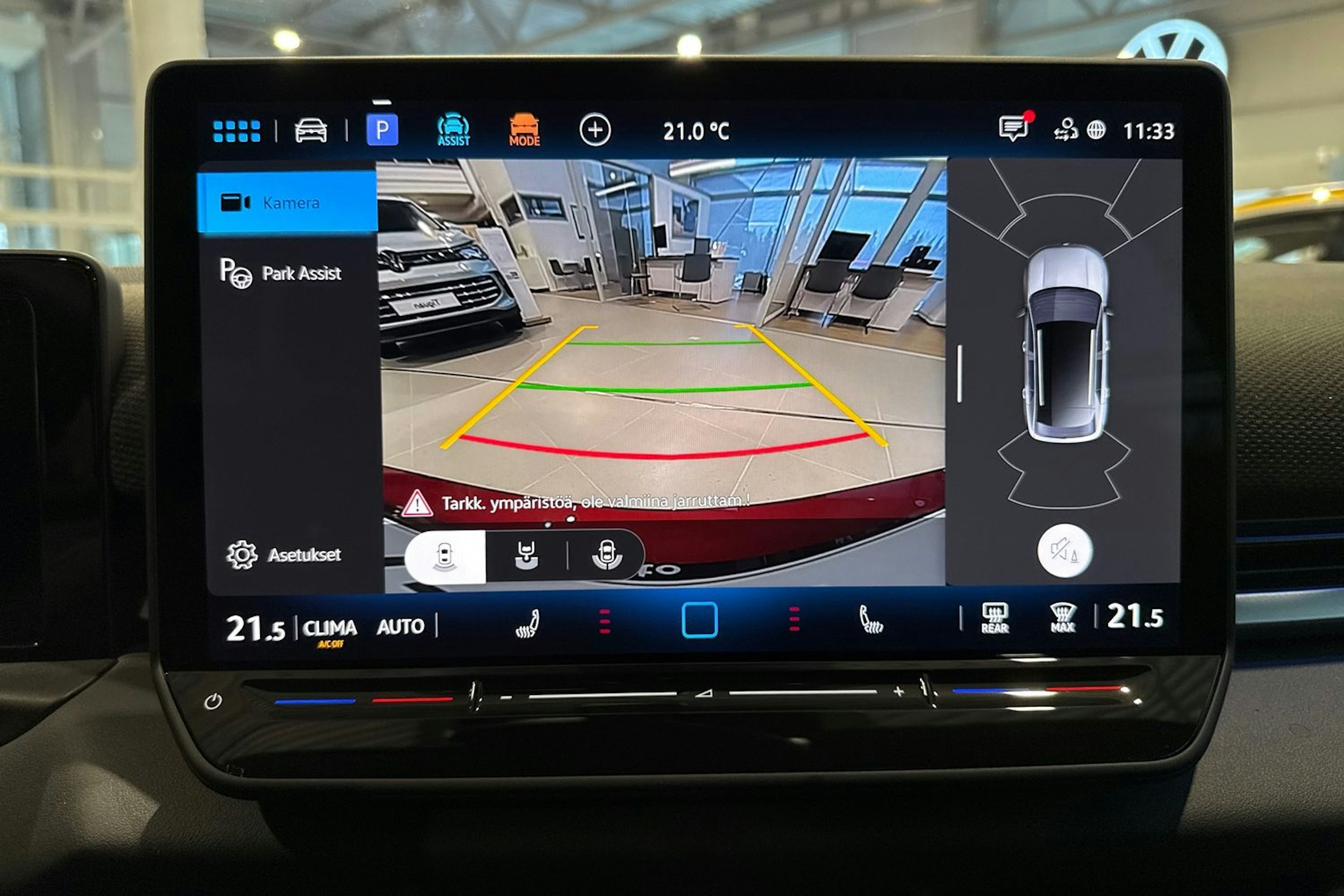 met. punainen Volkswagen T-Roc 2026 kuva 24.