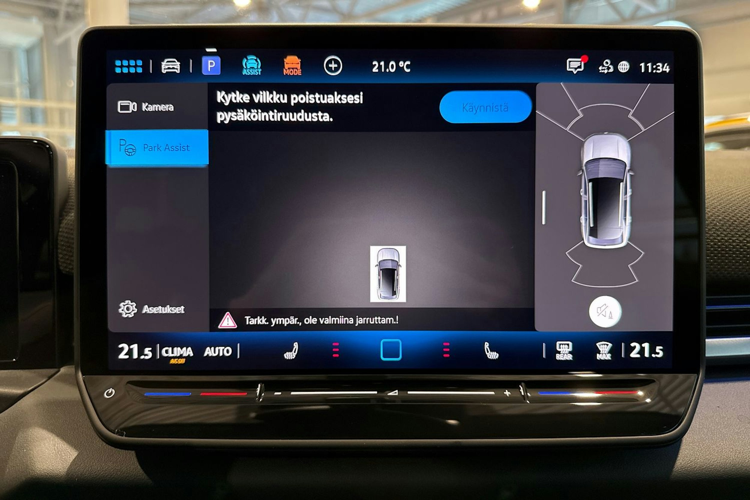 met. punainen Volkswagen T-Roc 2026 kuva 25.