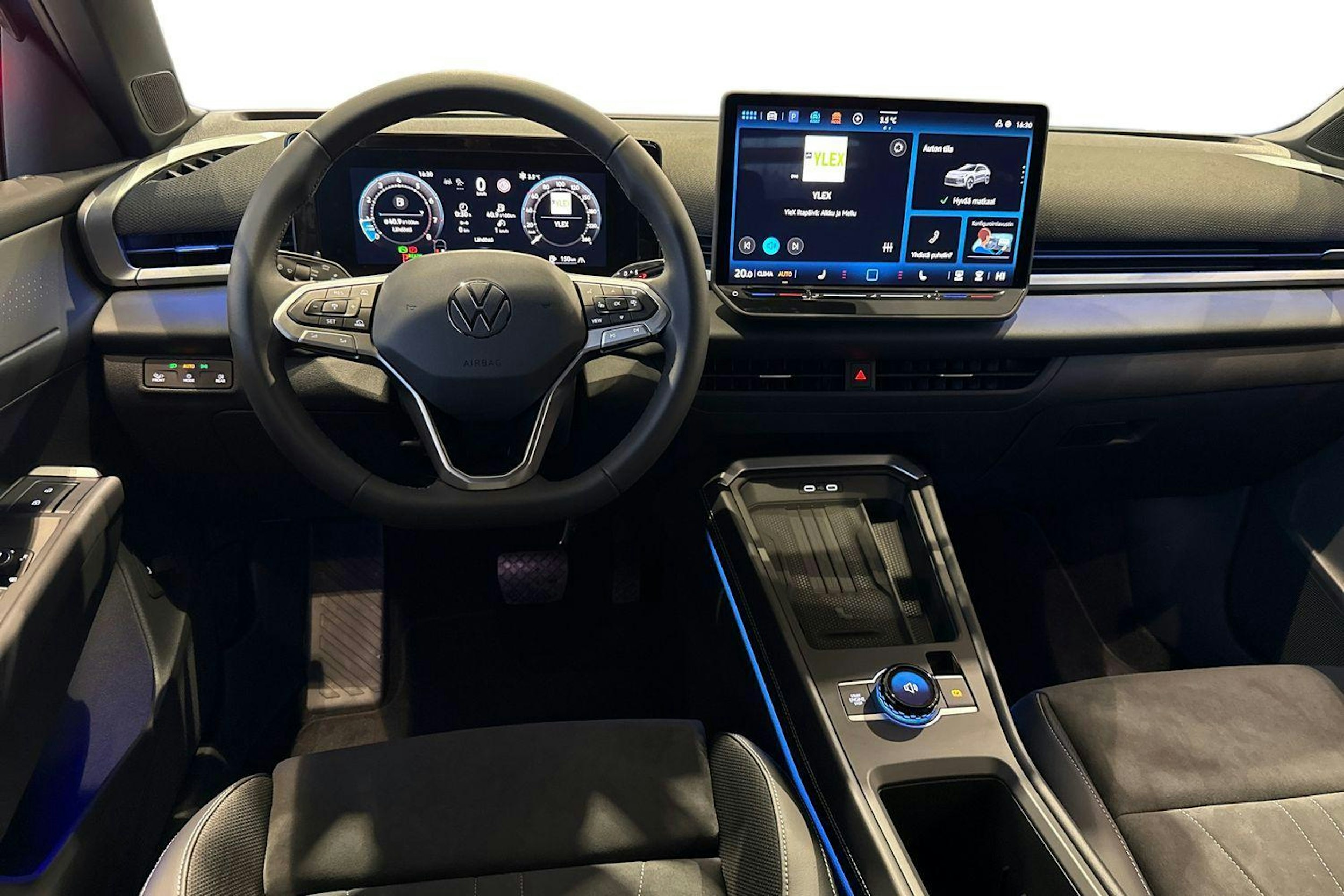 met. sininen Volkswagen T-Roc 2026 kuva 8.