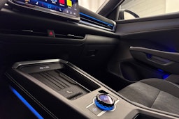 met. sininen Volkswagen T-Roc 2026 kuva 30.