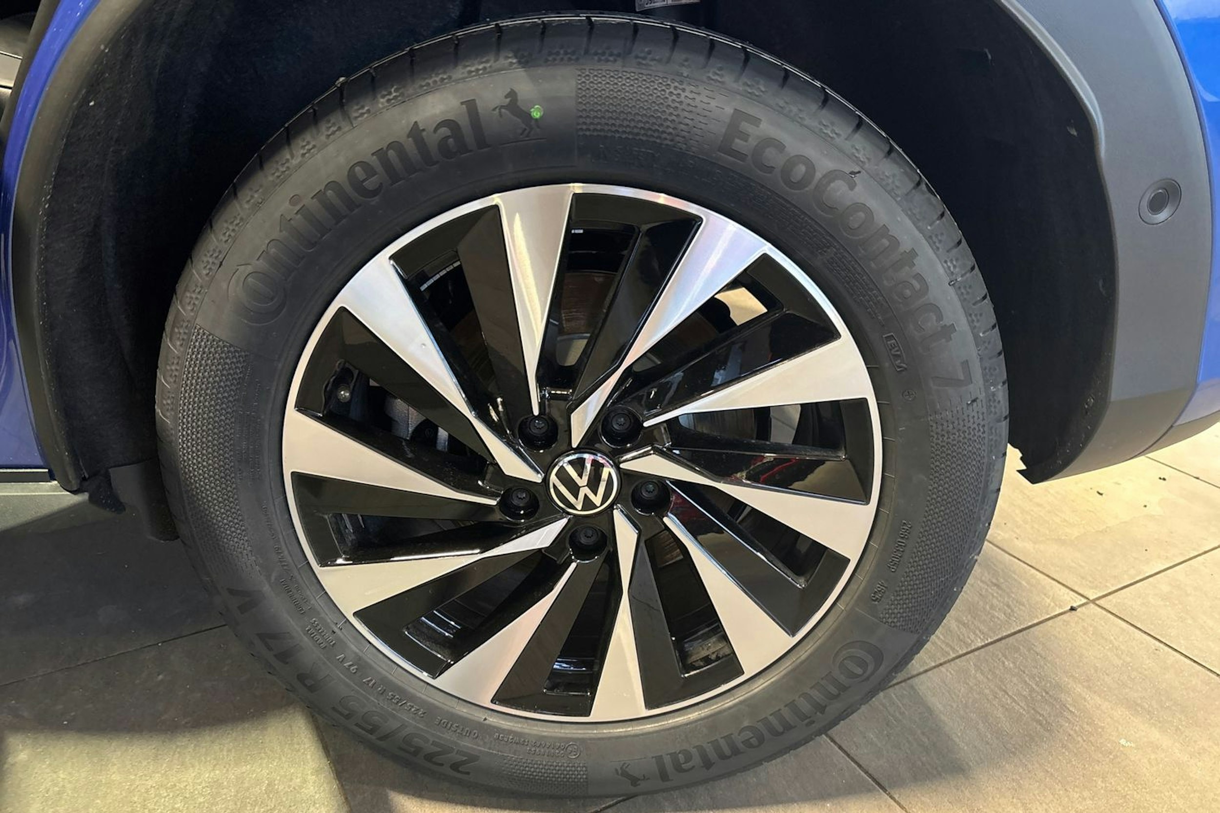 sininen Volkswagen T-Roc 2026 kuva 10.