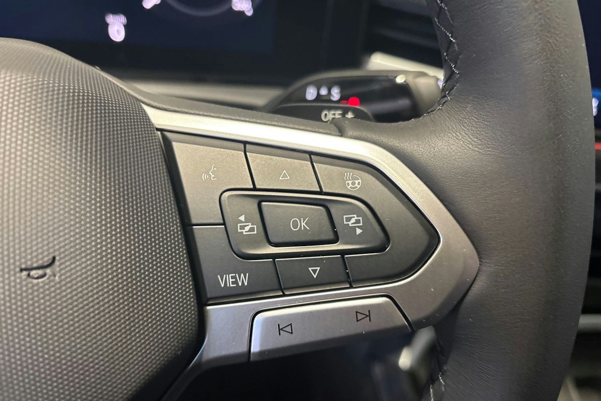 sininen Volkswagen T-Roc 2026 kuva 13.