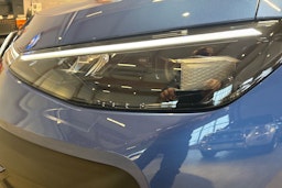 sininen Volkswagen T-Roc 2026 kuva 24.