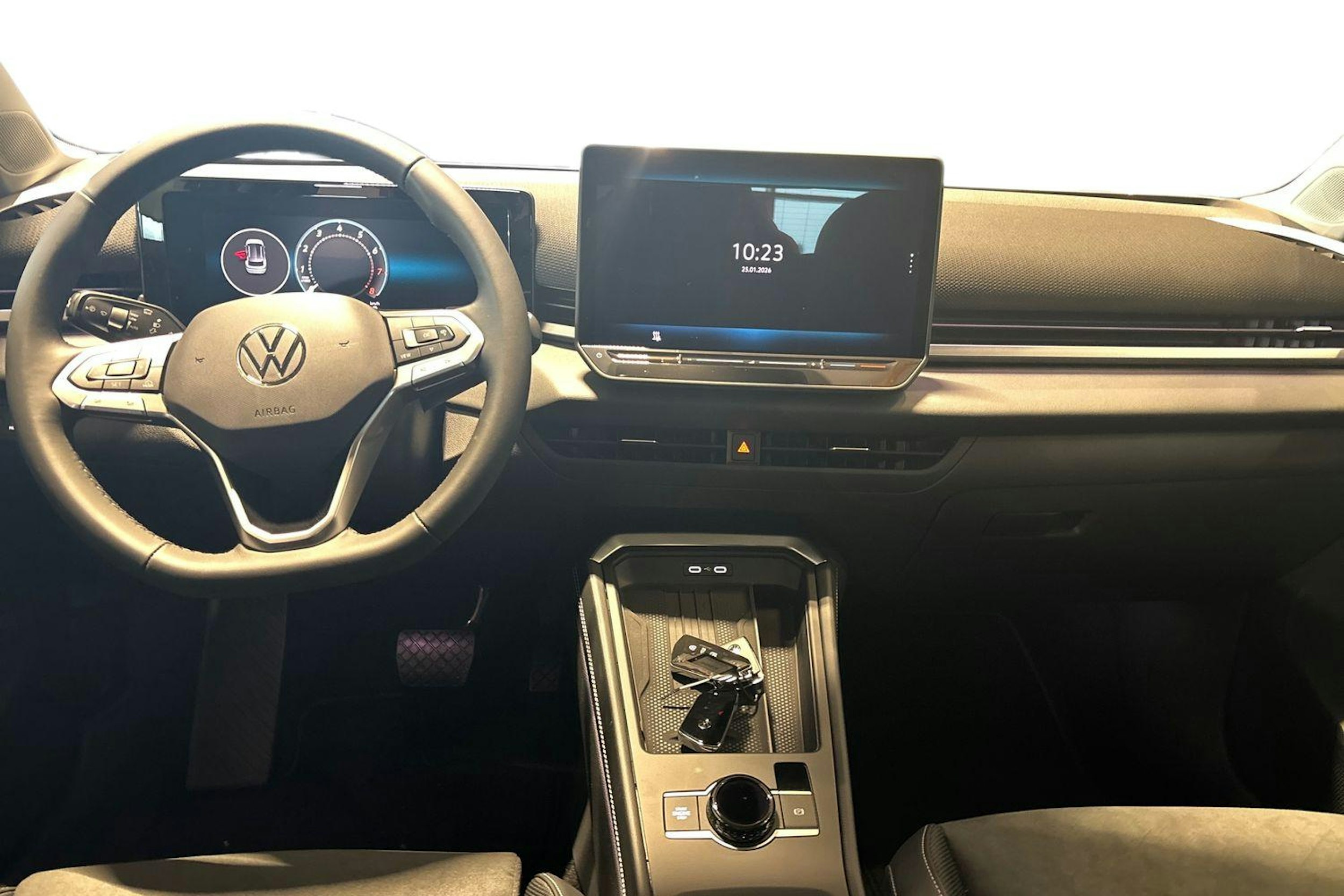 punainen Volkswagen T-Roc 2026 kuva 7.