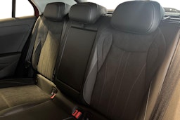 punainen Volkswagen T-Roc 2026 kuva 8.