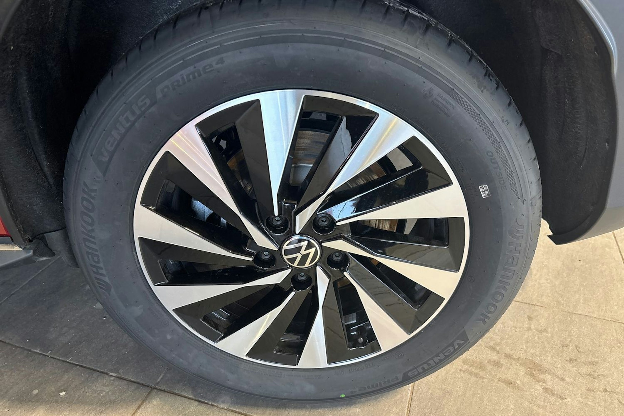 punainen Volkswagen T-Roc 2026 kuva 10.