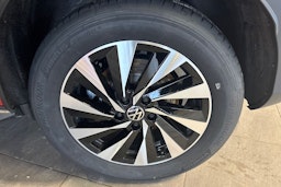 punainen Volkswagen T-Roc 2026 kuva 10.