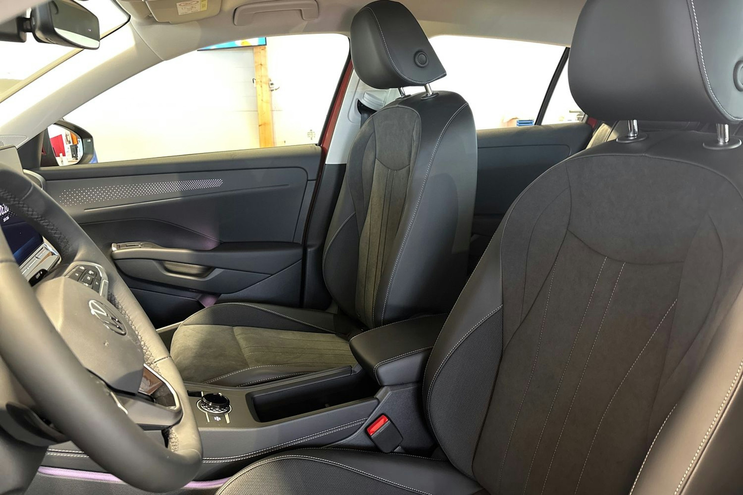 punainen Volkswagen T-Roc 2026 kuva 25.