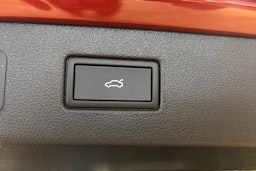 punainen Volkswagen T-Roc 2026 kuva 28.