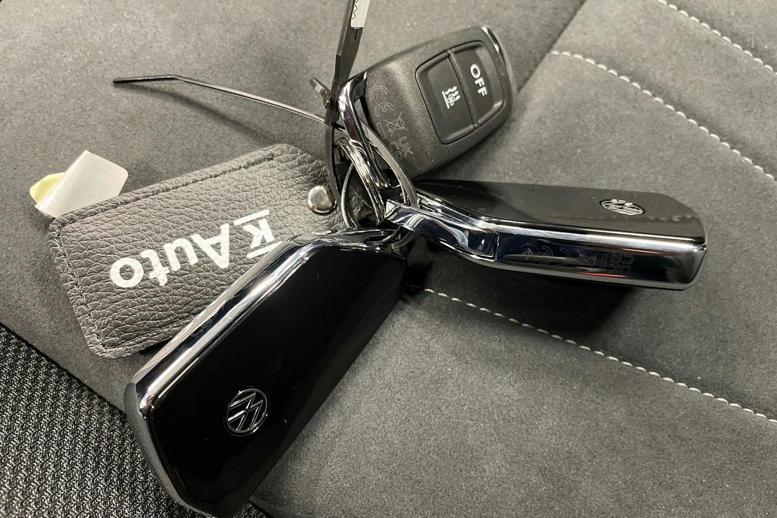 punainen Volkswagen T-Roc 2026 kuva 13.