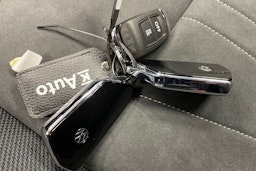 punainen Volkswagen T-Roc 2026 kuva 13.