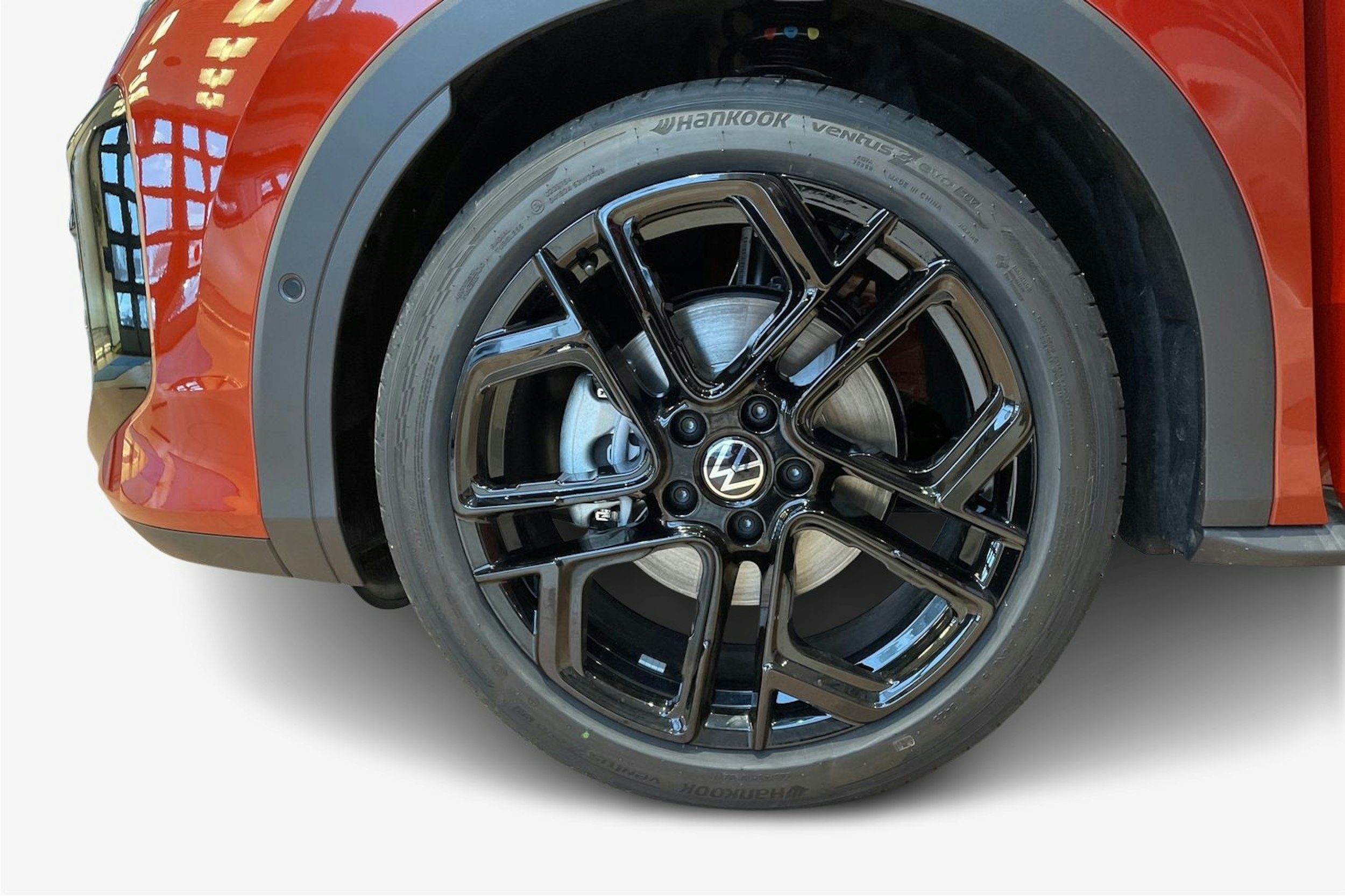 met. punainen Volkswagen T-Roc 2026 kuva 9.