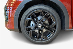 met. punainen Volkswagen T-Roc 2026 kuva 9.