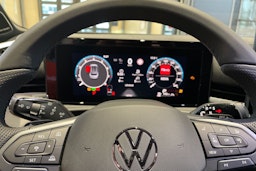 met. punainen Volkswagen T-Roc 2026 kuva 12.